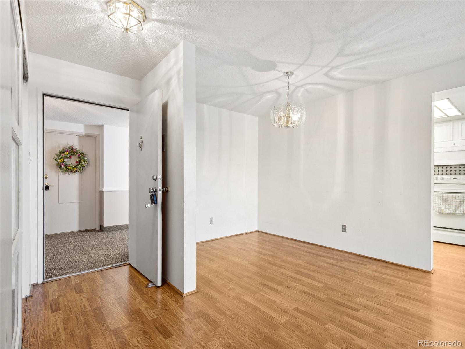 MLS Image #6 for 13601 e marina drive,aurora, Colorado