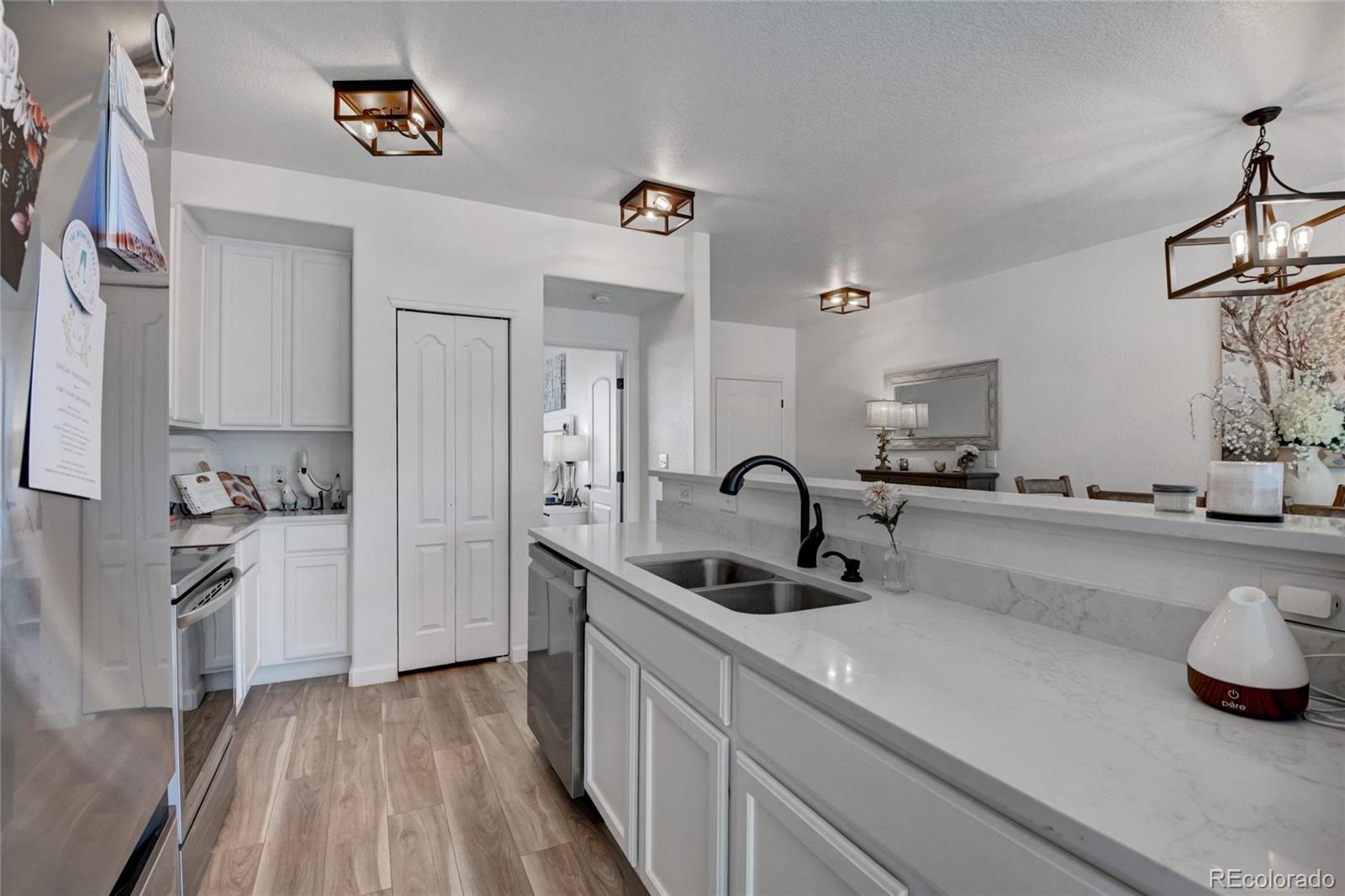 MLS Image #10 for 10380 w 55th lane,arvada, Colorado