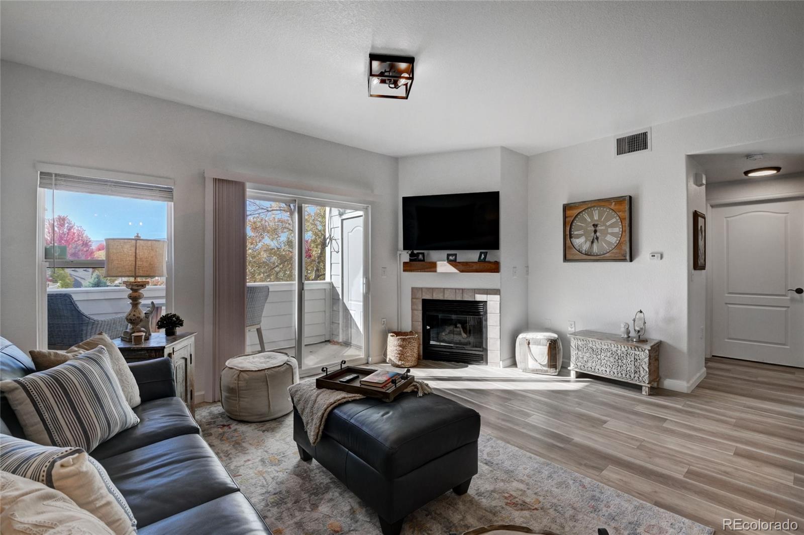 MLS Image #6 for 10380 w 55th lane,arvada, Colorado