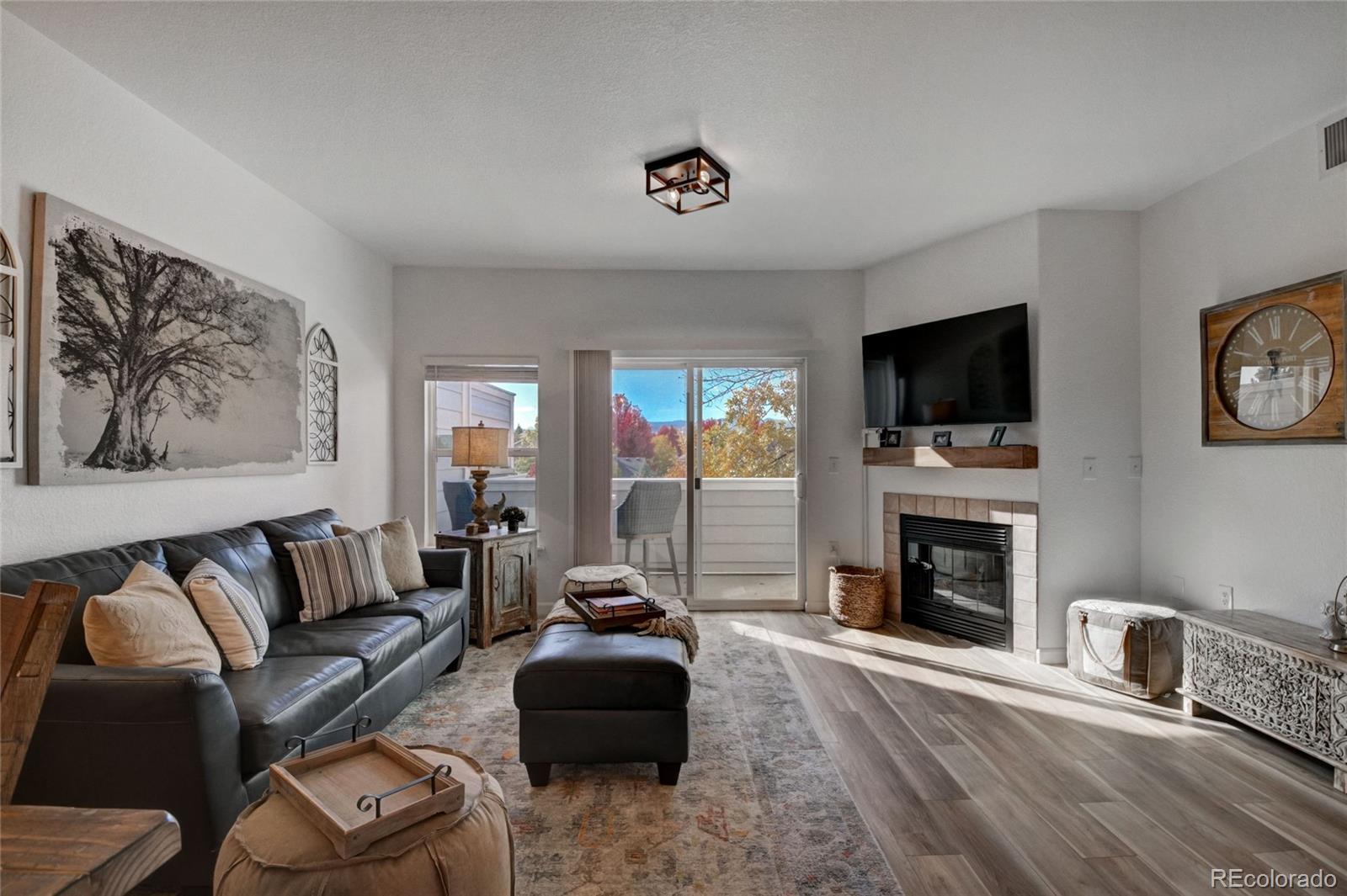 MLS Image #7 for 10380 w 55th lane,arvada, Colorado