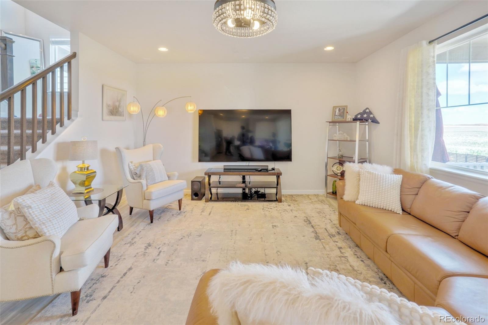 MLS Image #5 for 188 s waterloo street,aurora, Colorado
