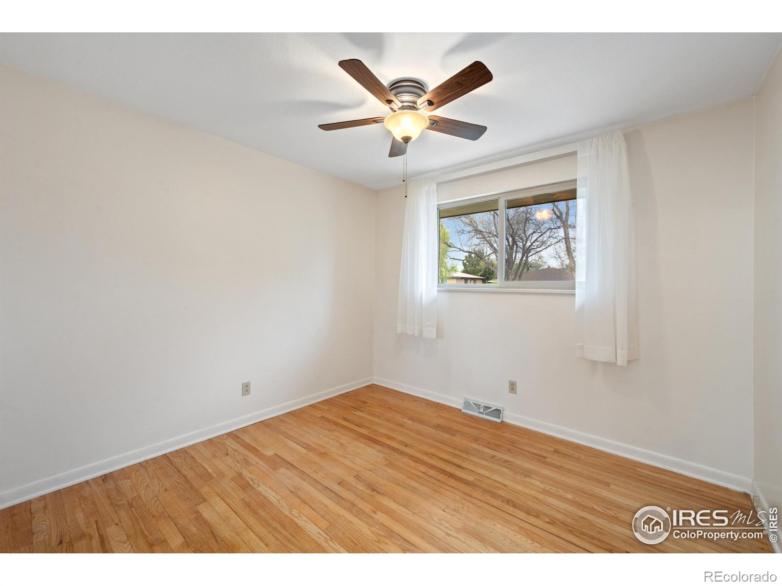 MLS Image #19 for 2001  cameo avenue,loveland, Colorado