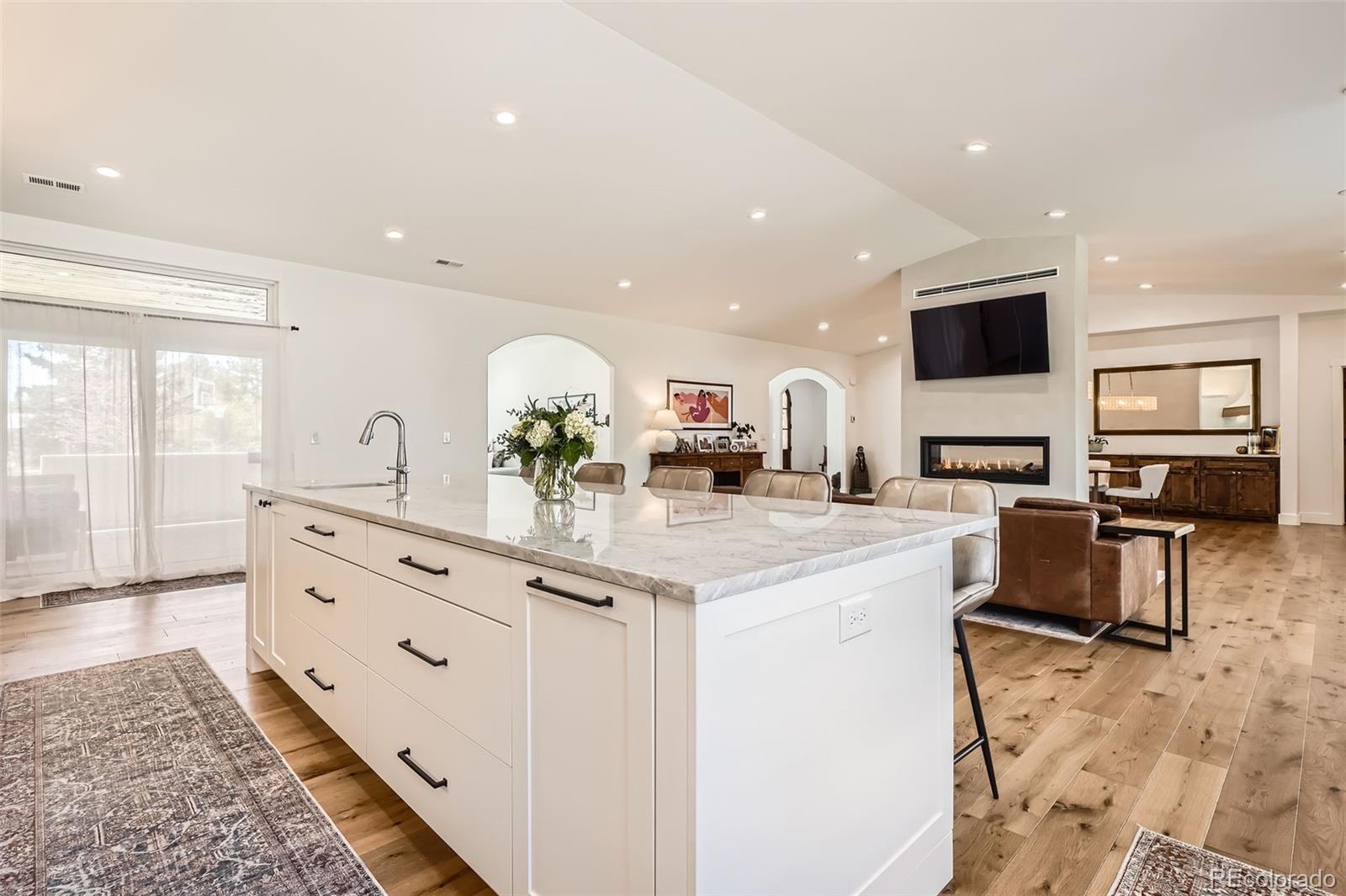 MLS Image #10 for 6102 s aberdeen street,littleton, Colorado