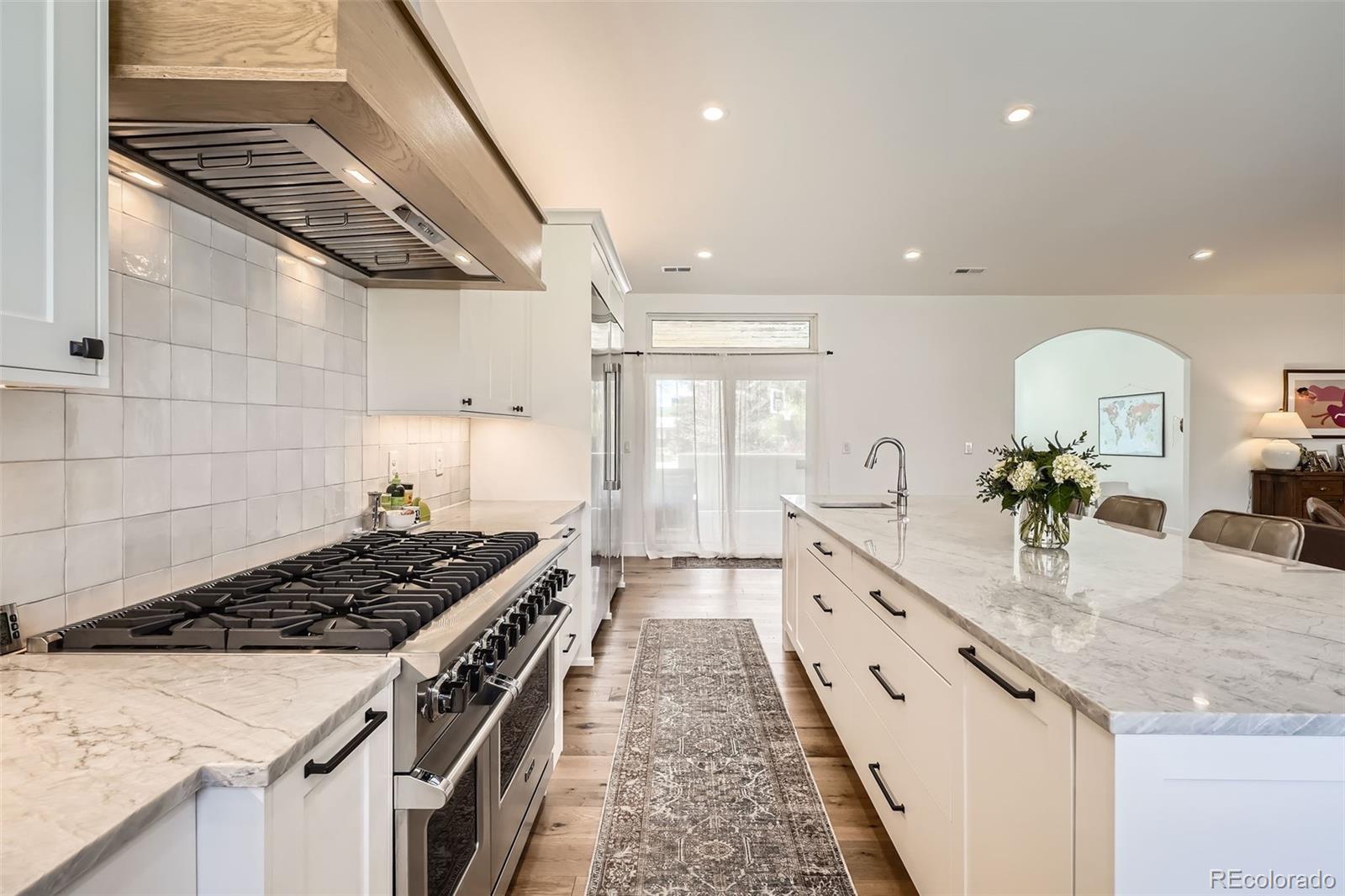 MLS Image #12 for 6102 s aberdeen street,littleton, Colorado