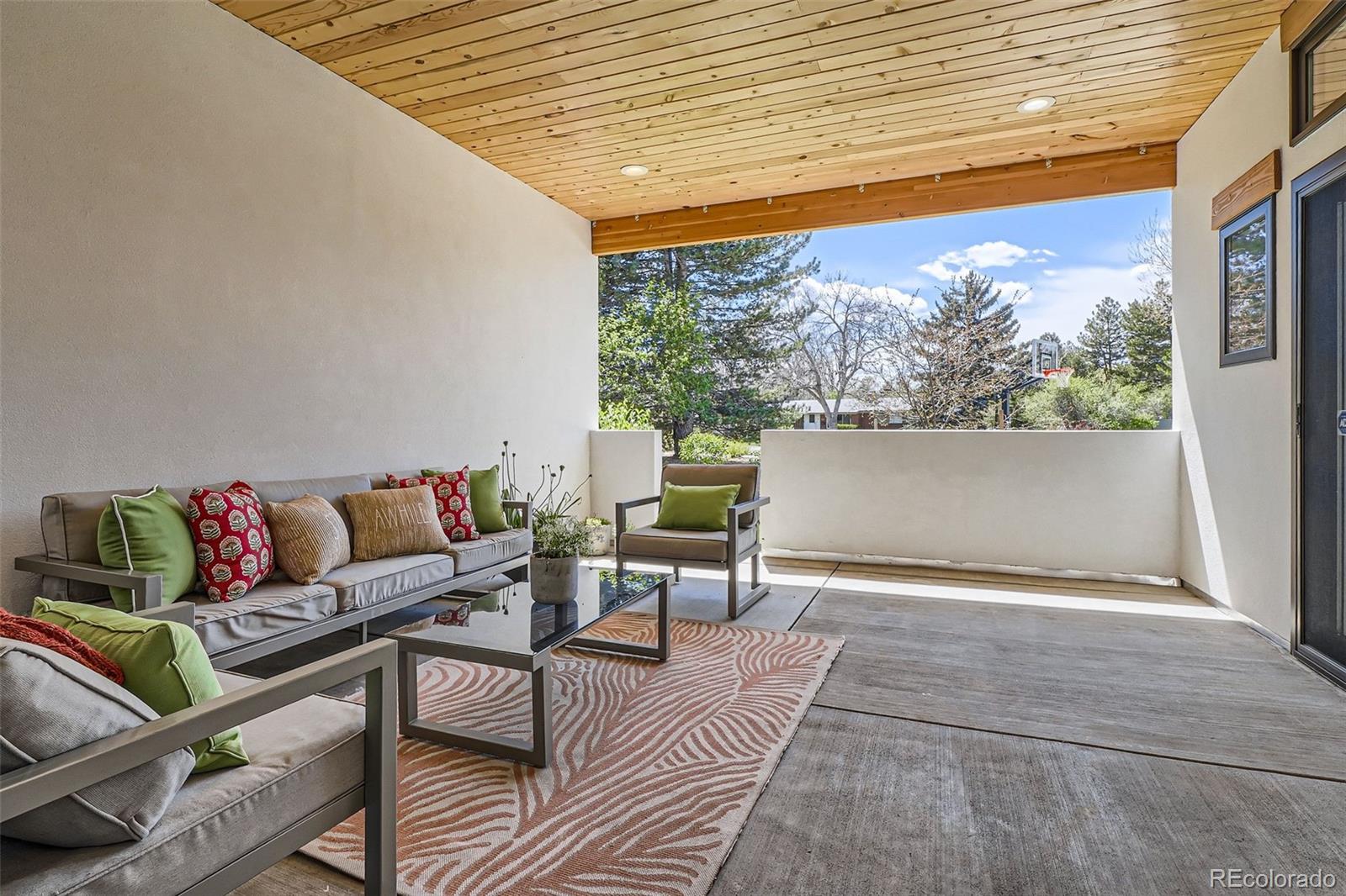 MLS Image #15 for 6102 s aberdeen street,littleton, Colorado