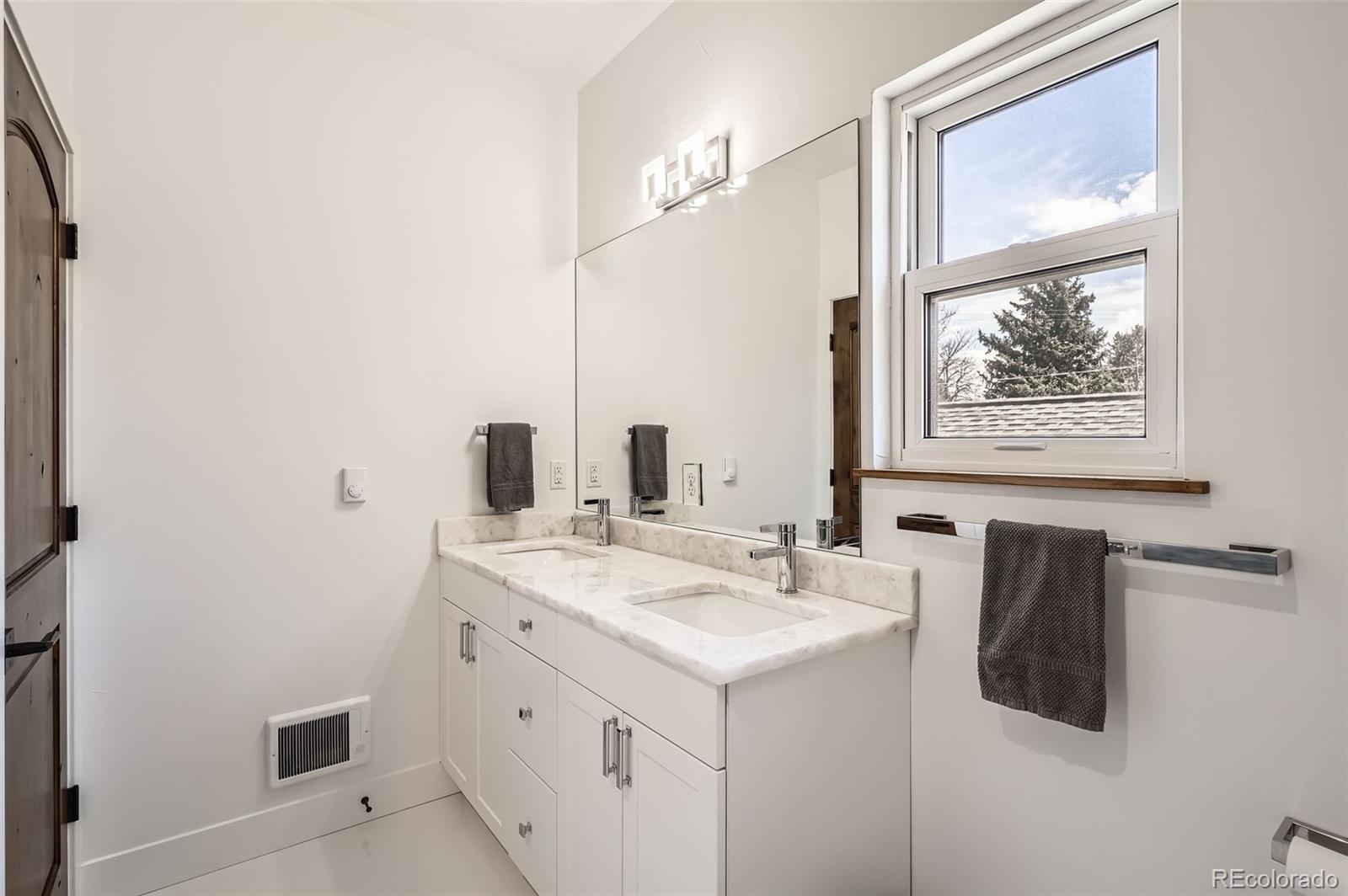 MLS Image #34 for 6102 s aberdeen street,littleton, Colorado