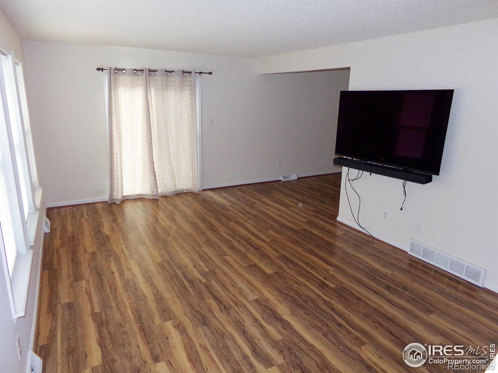 MLS Image #3 for 1015  alta street,longmont, Colorado