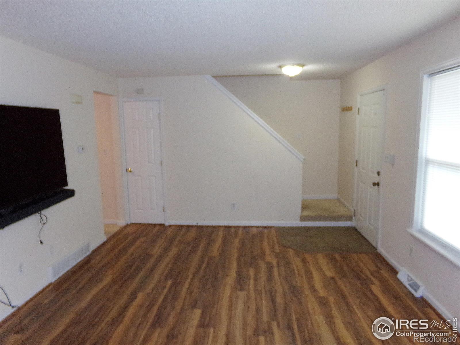 MLS Image #4 for 1015  alta street,longmont, Colorado