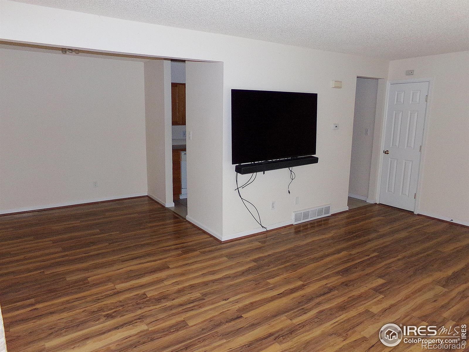 MLS Image #5 for 1015  alta street,longmont, Colorado