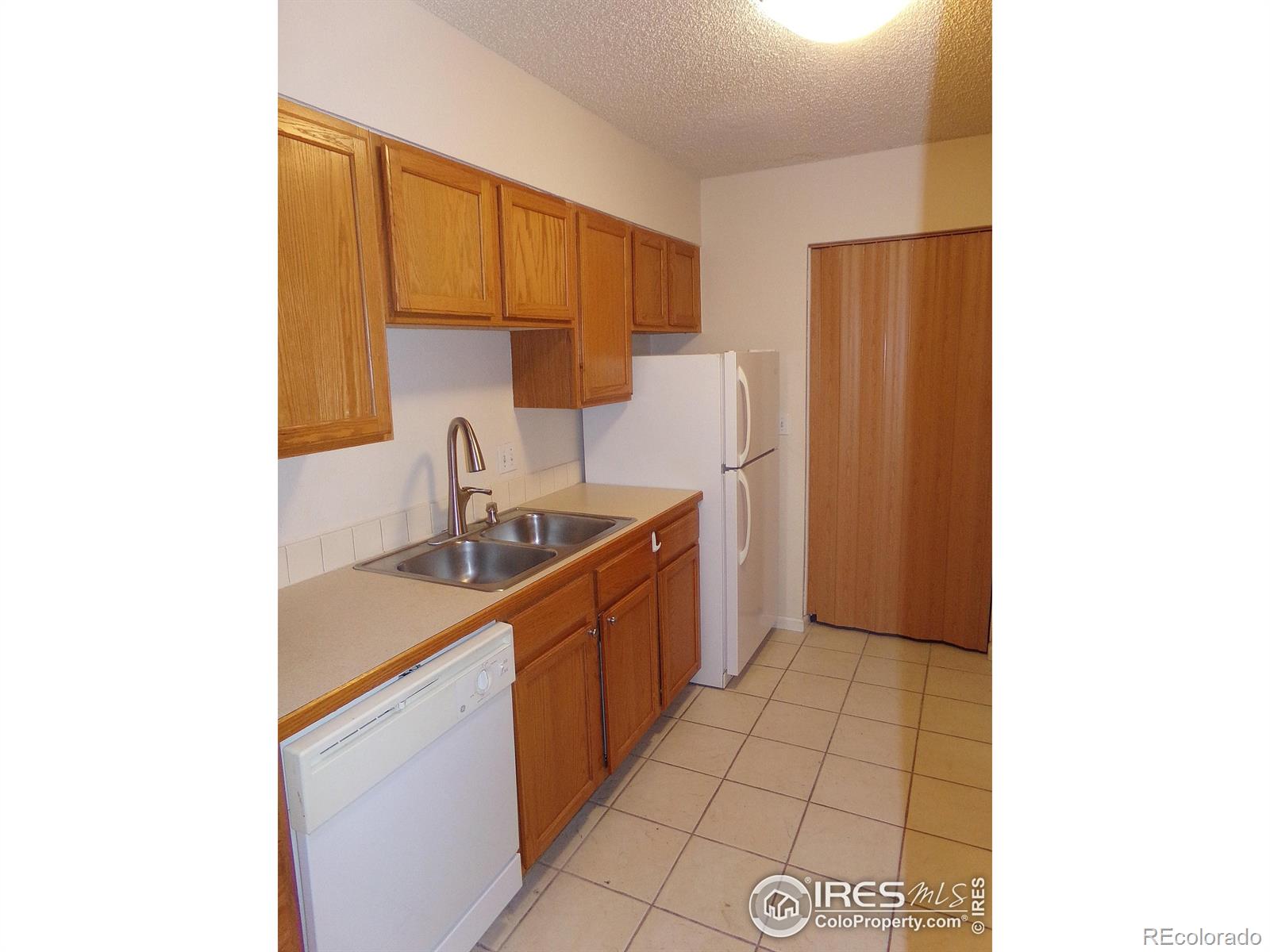 MLS Image #7 for 1015  alta street,longmont, Colorado