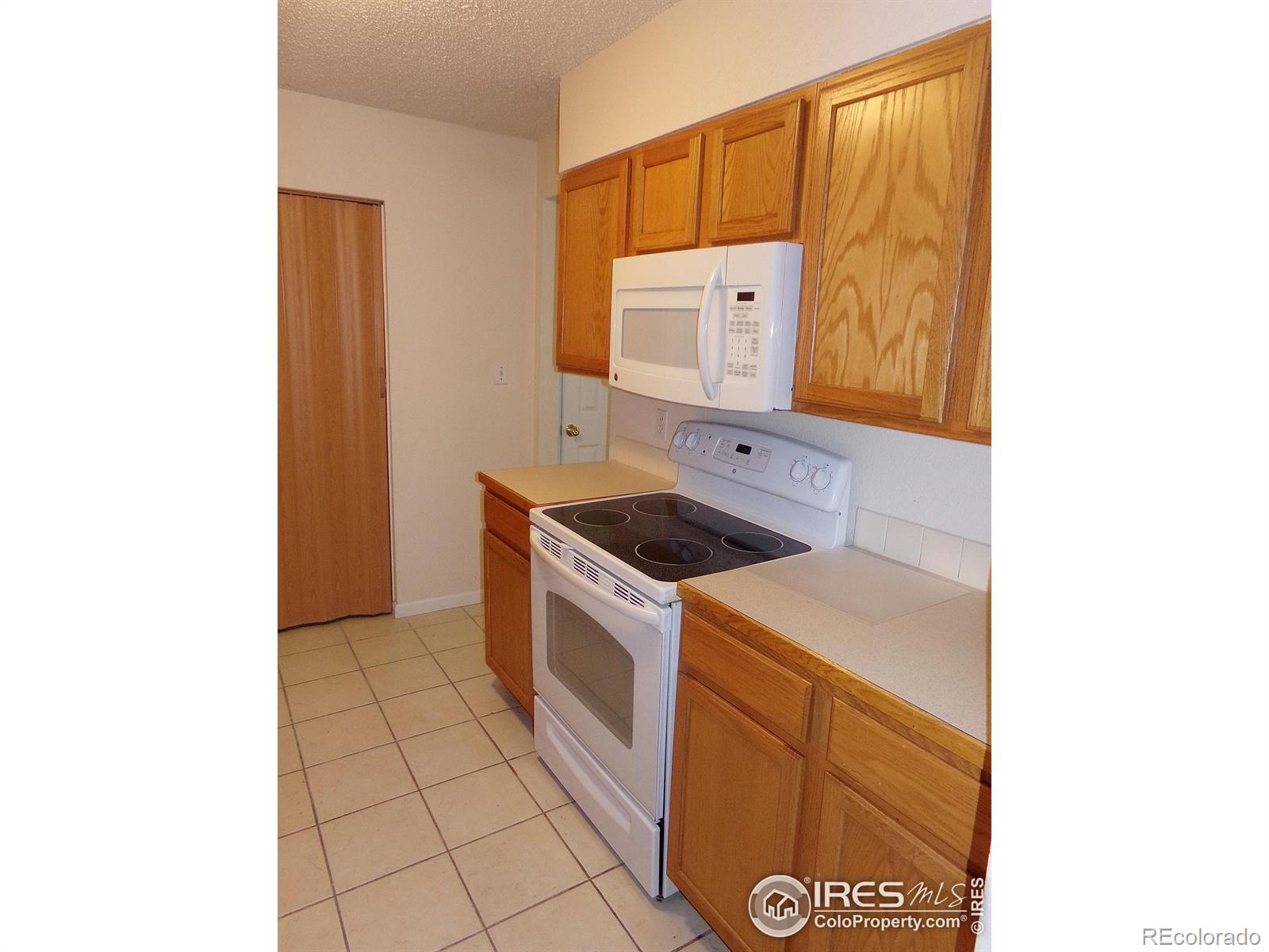 MLS Image #8 for 1015  alta street,longmont, Colorado