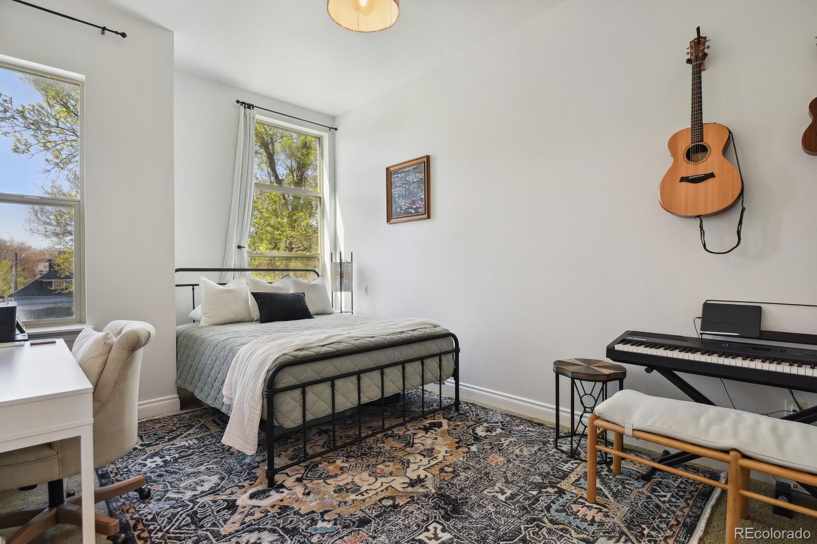 MLS Image #16 for 1700 n emerson street,denver, Colorado