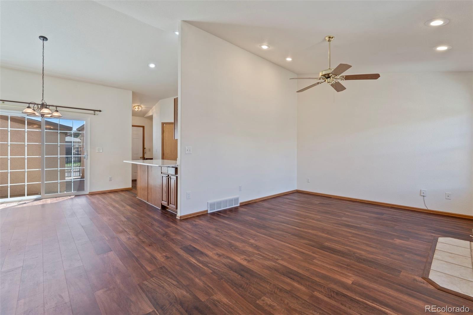 MLS Image #5 for 6151  pine hill drive,colorado springs, Colorado