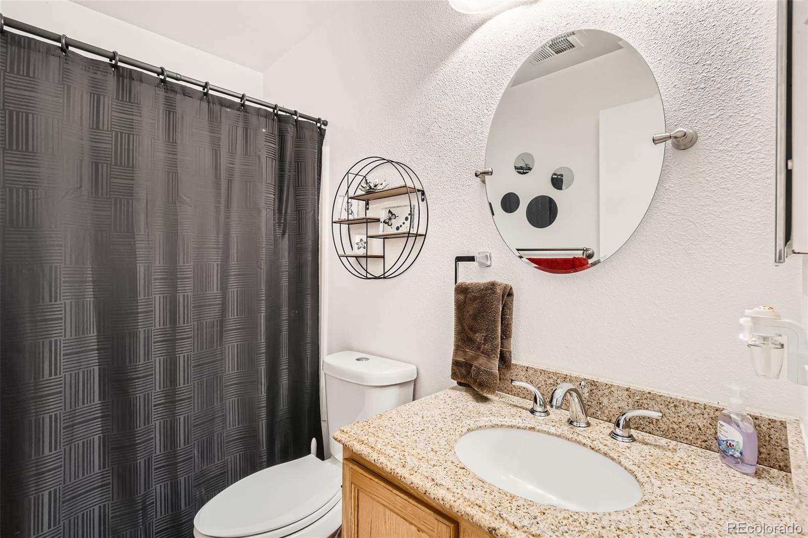 MLS Image #18 for 15685 e 50th avenue,denver, Colorado