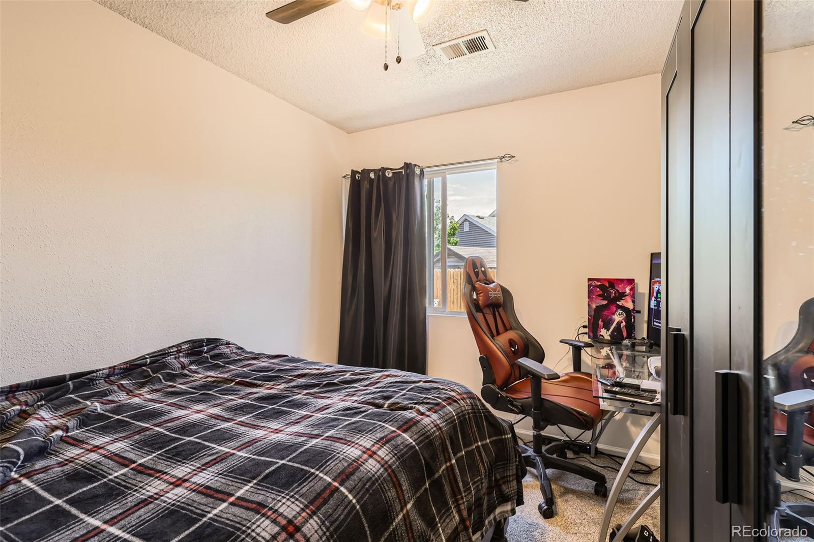 MLS Image #19 for 15685 e 50th avenue,denver, Colorado