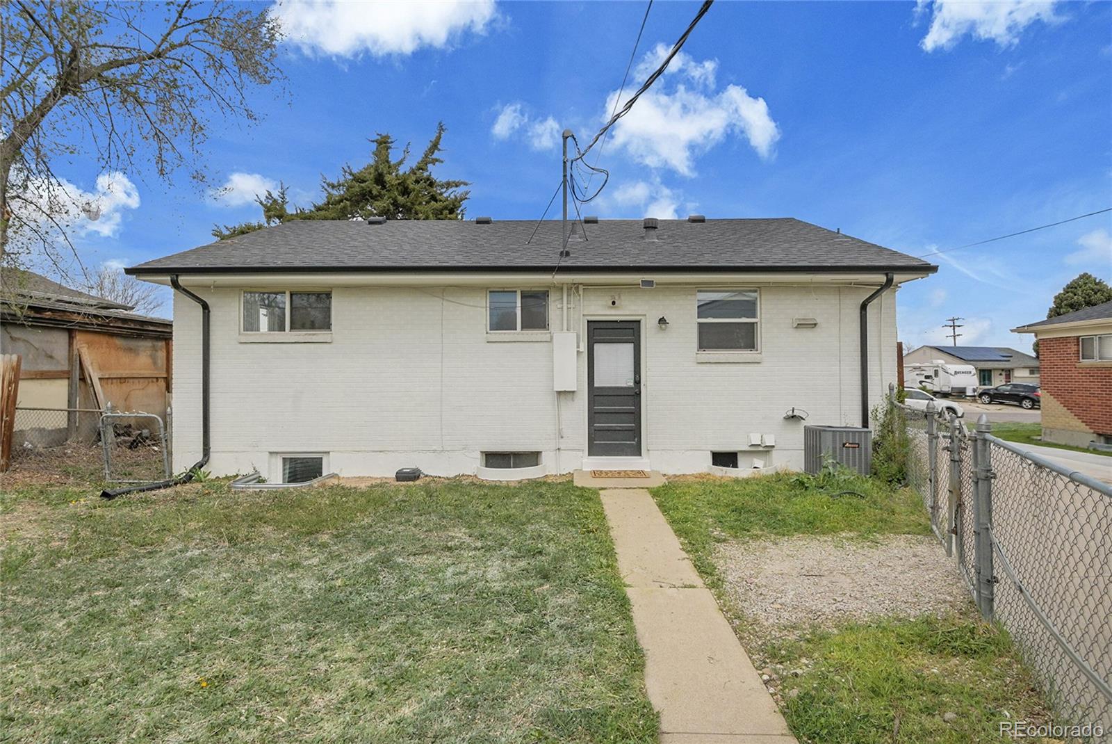 MLS Image #25 for 7001  alan drive,denver, Colorado