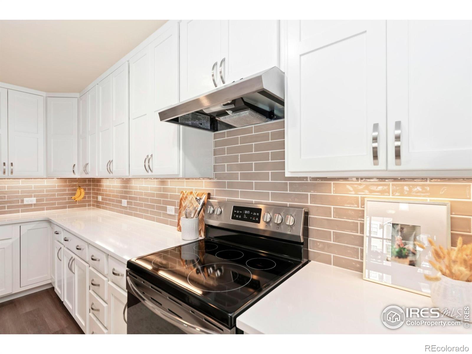 MLS Image #6 for 4622  hahns peak drive,loveland, Colorado
