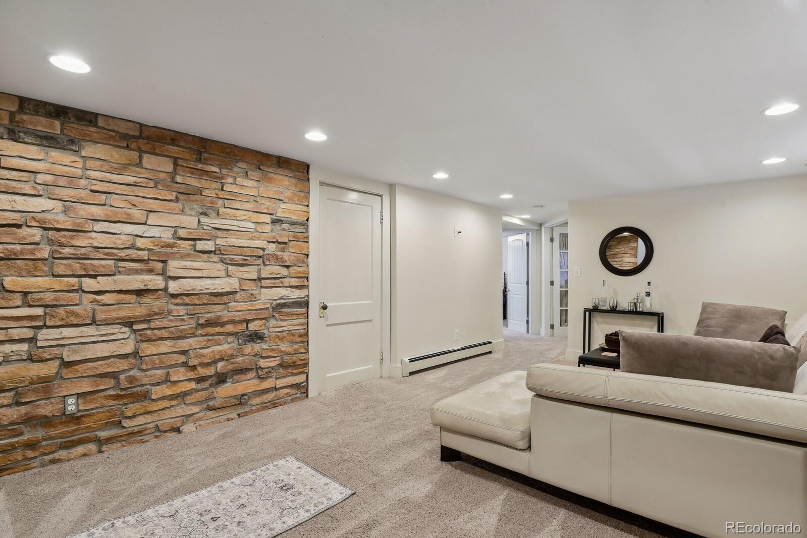 MLS Image #28 for 916  adams street,denver, Colorado