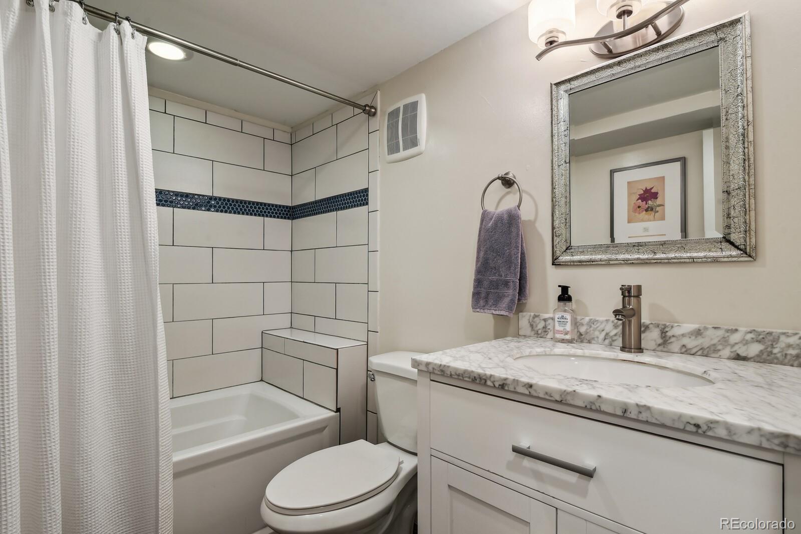 MLS Image #31 for 916  adams street,denver, Colorado