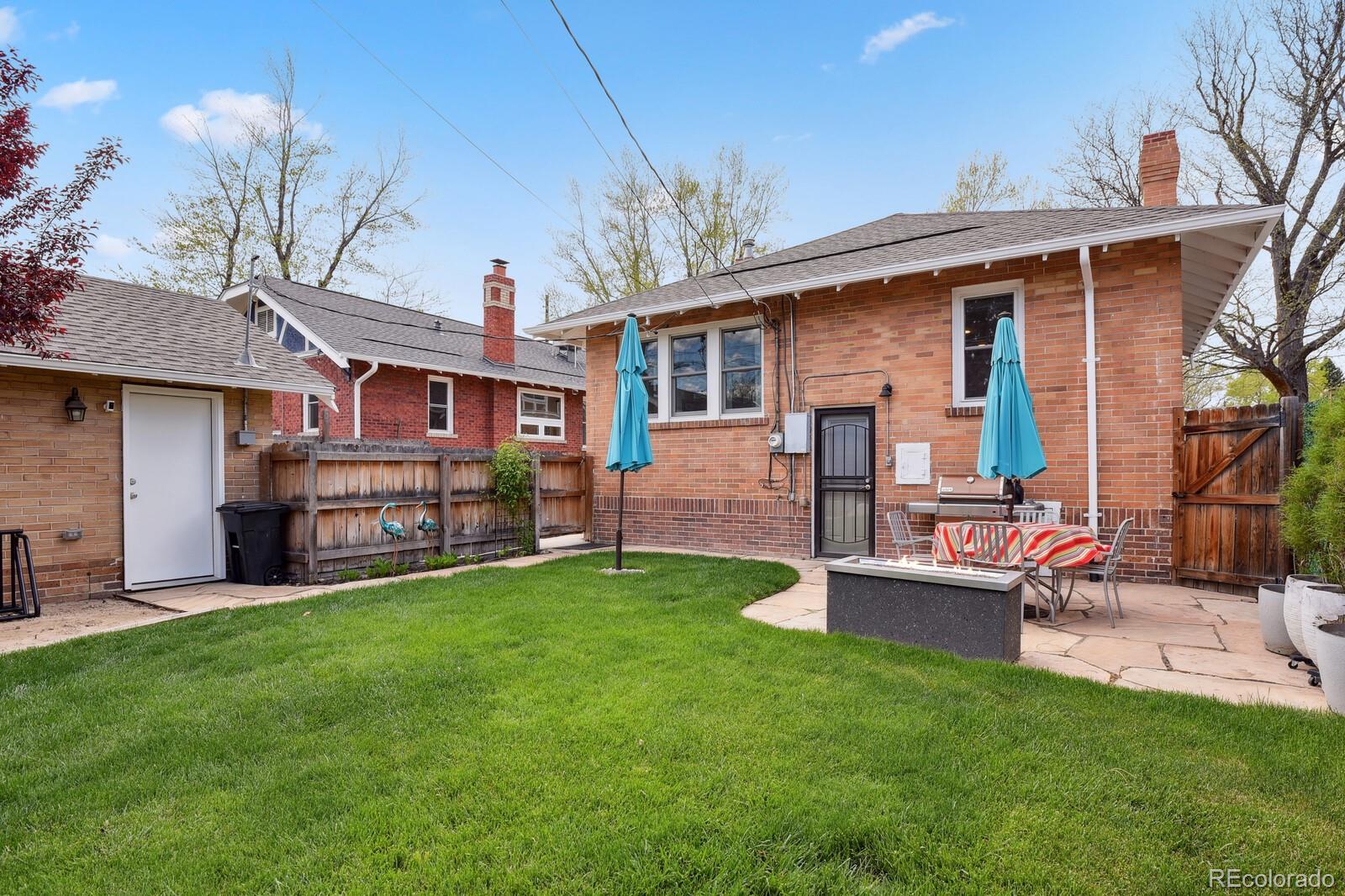 MLS Image #37 for 916  adams street,denver, Colorado