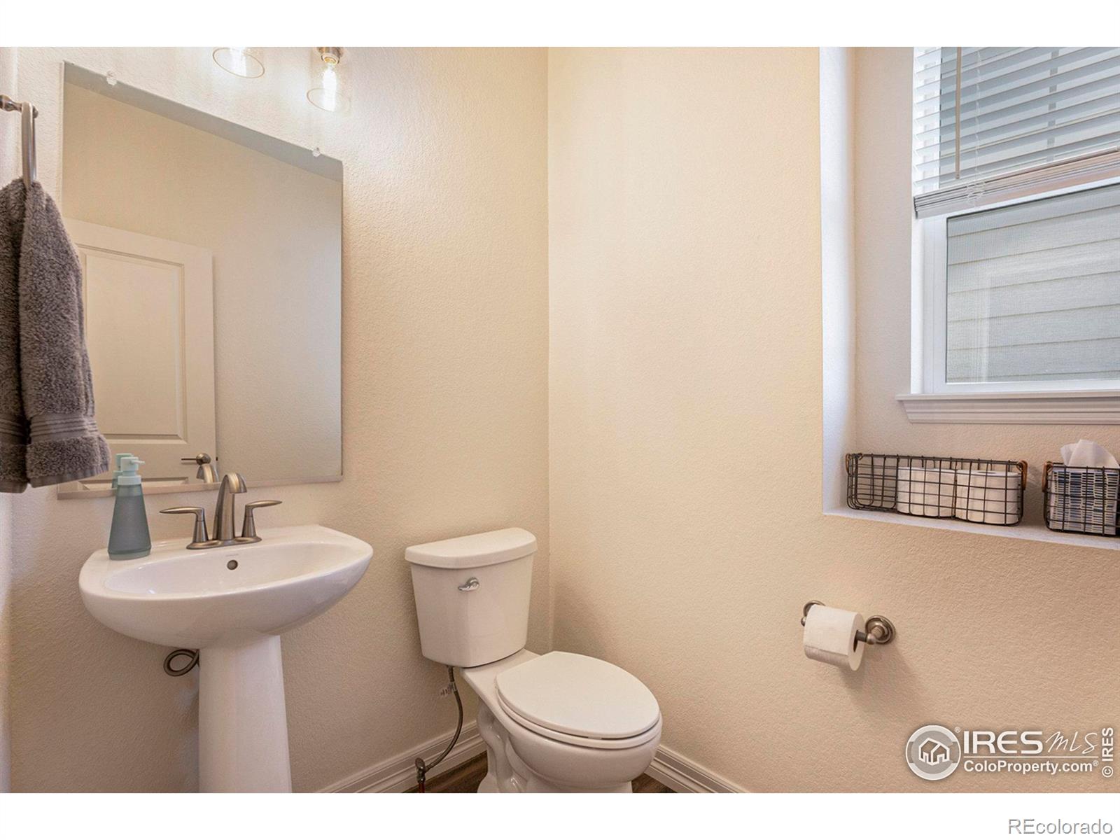 MLS Image #28 for 11933  norfolk court,commerce city, Colorado