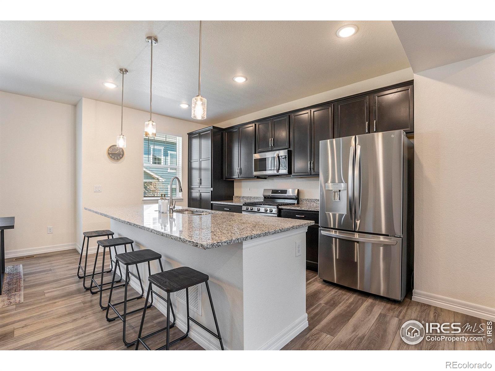 MLS Image #5 for 11933  norfolk court,commerce city, Colorado