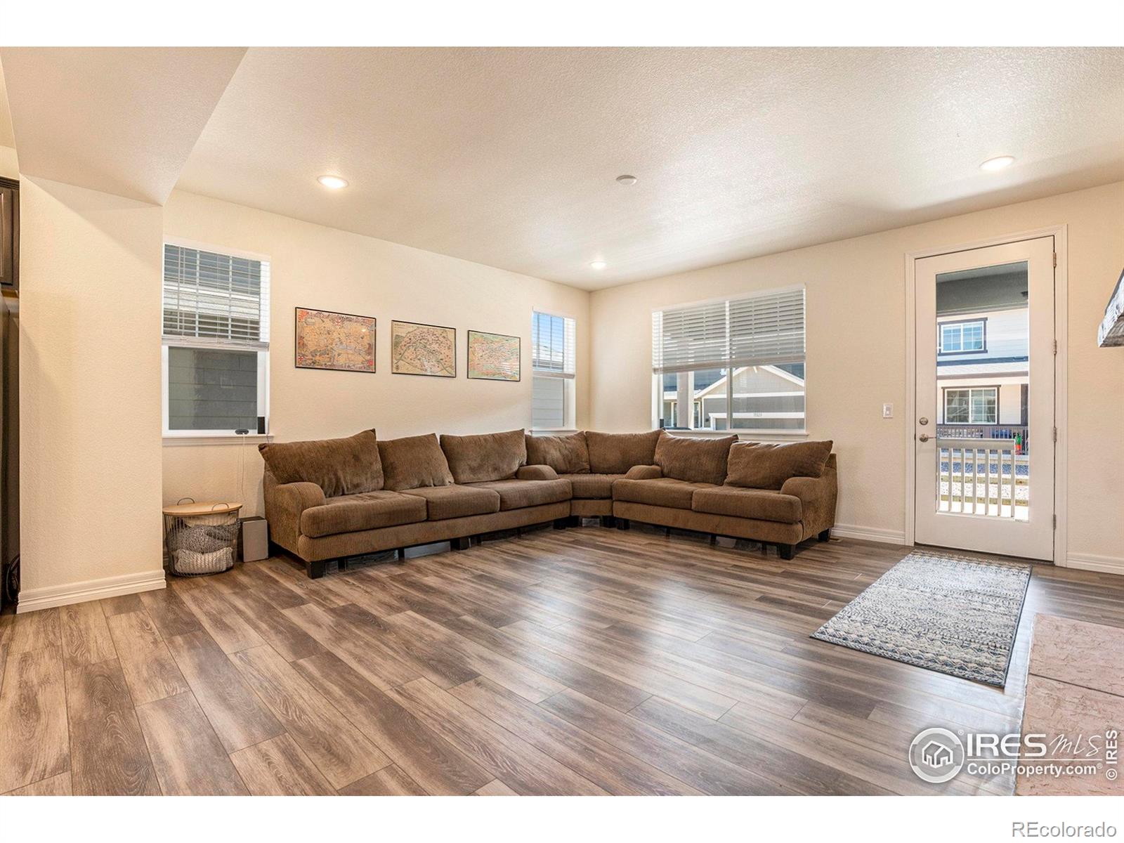 MLS Image #9 for 11933  norfolk court,commerce city, Colorado