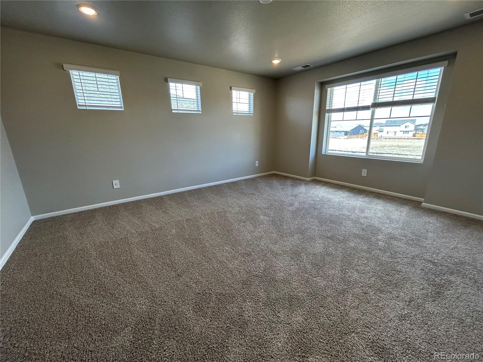 MLS Image #6 for 17467 e 89th way,commerce city, Colorado