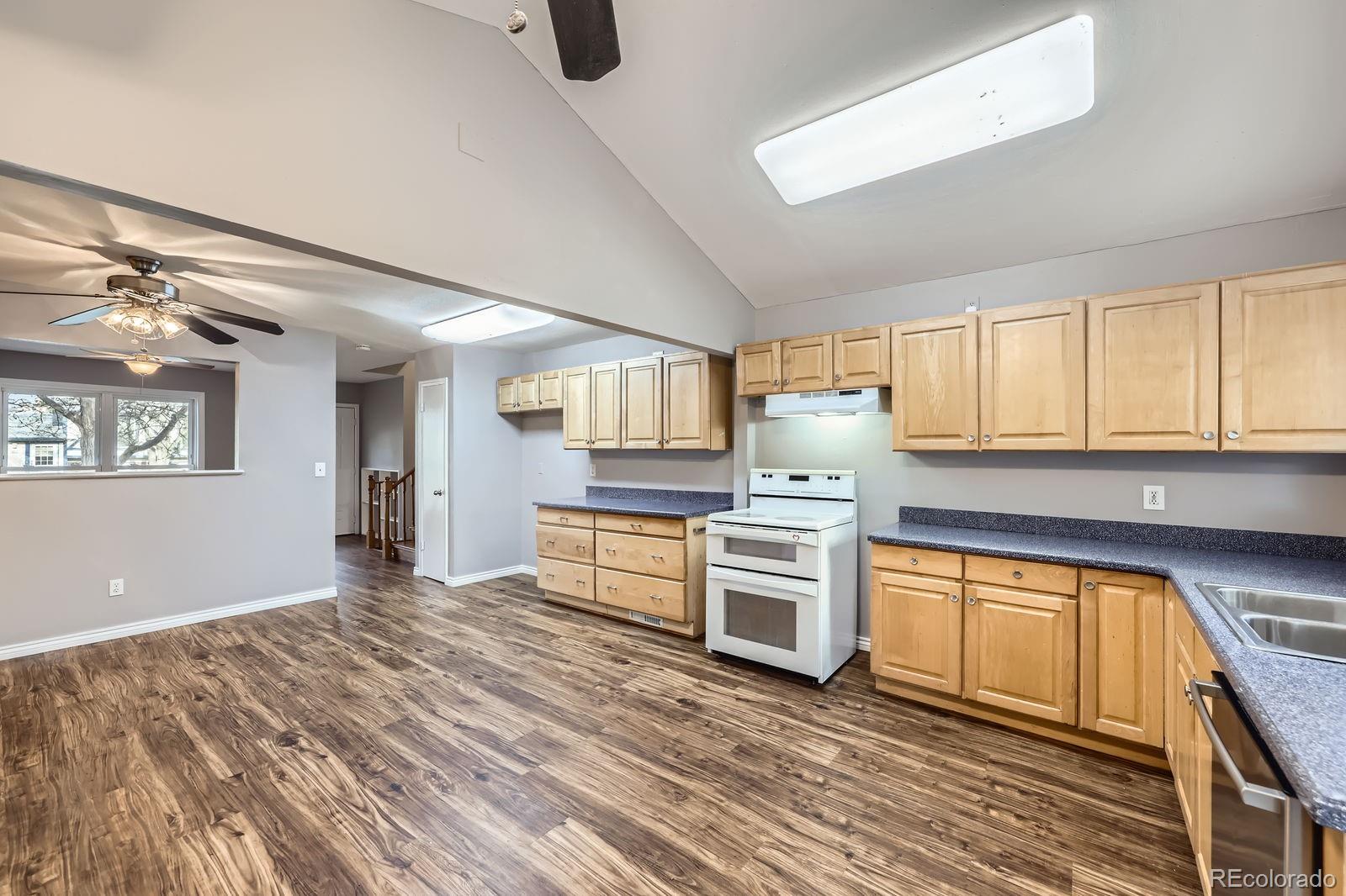 MLS Image #10 for 9921  wigham street,thornton, Colorado