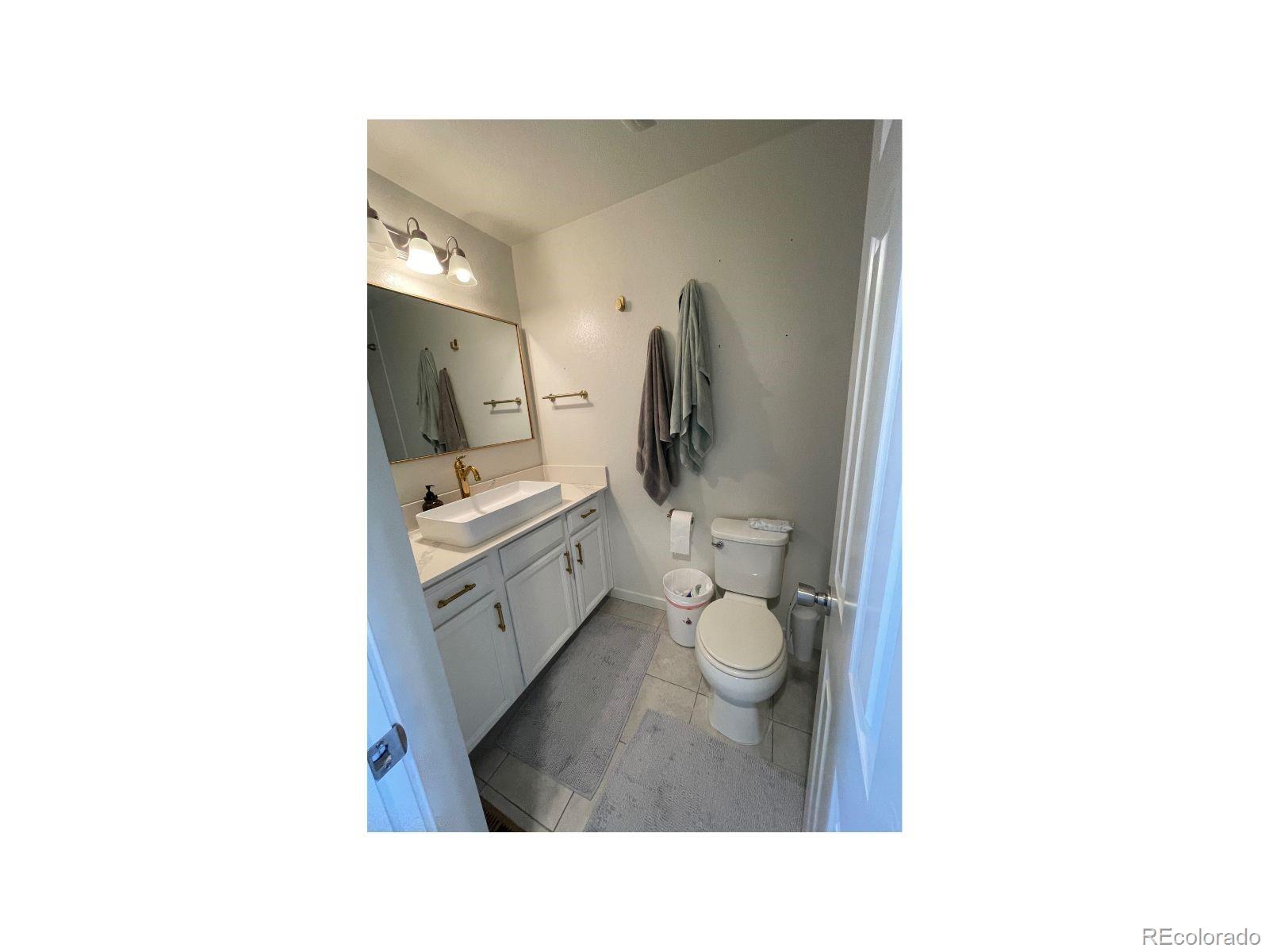 MLS Image #8 for 9637 e 56th place,denver, Colorado