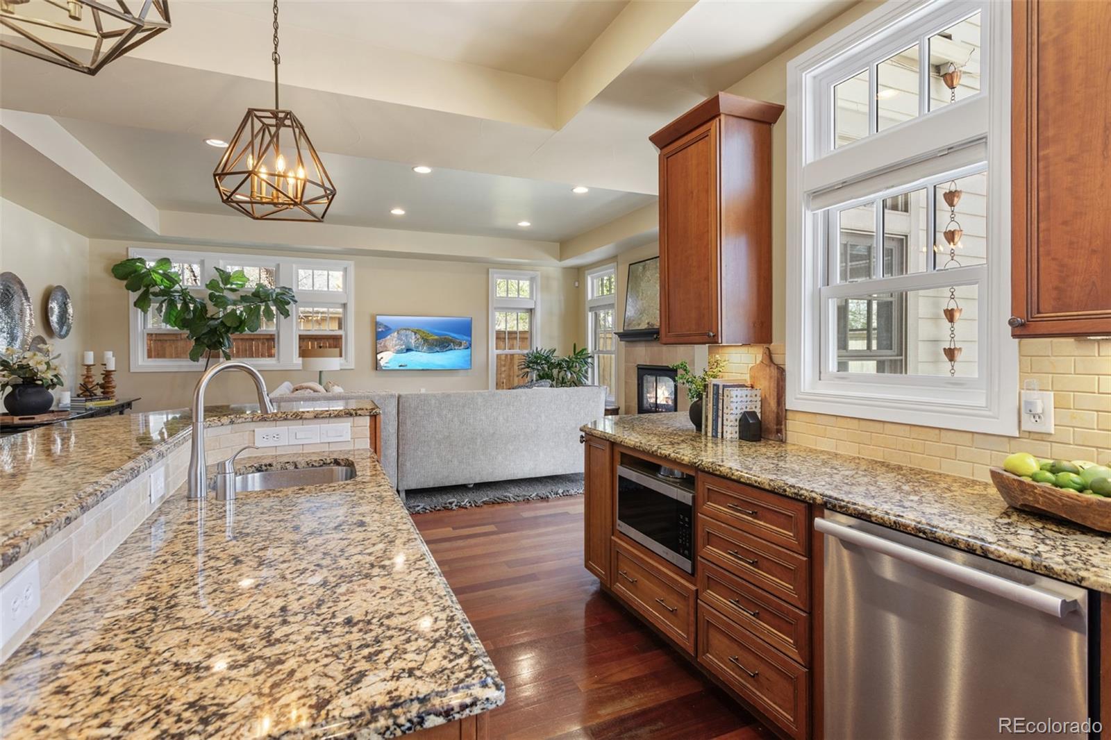 MLS Image #15 for 2486 s monroe street,denver, Colorado