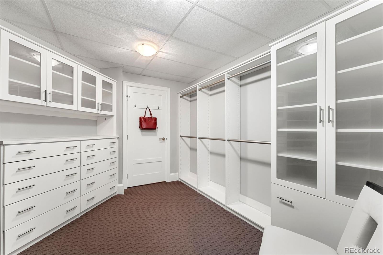 MLS Image #23 for 2001  lincoln street,denver, Colorado