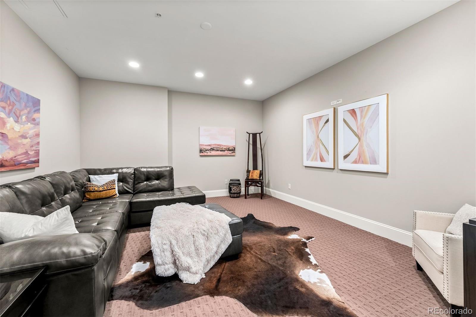 MLS Image #28 for 2001  lincoln street,denver, Colorado