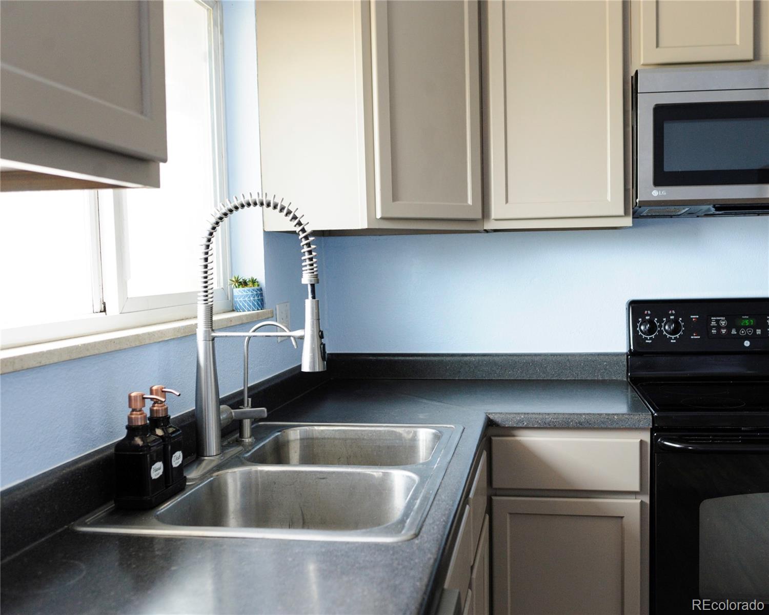 MLS Image #9 for 357  saturn place,lone tree, Colorado