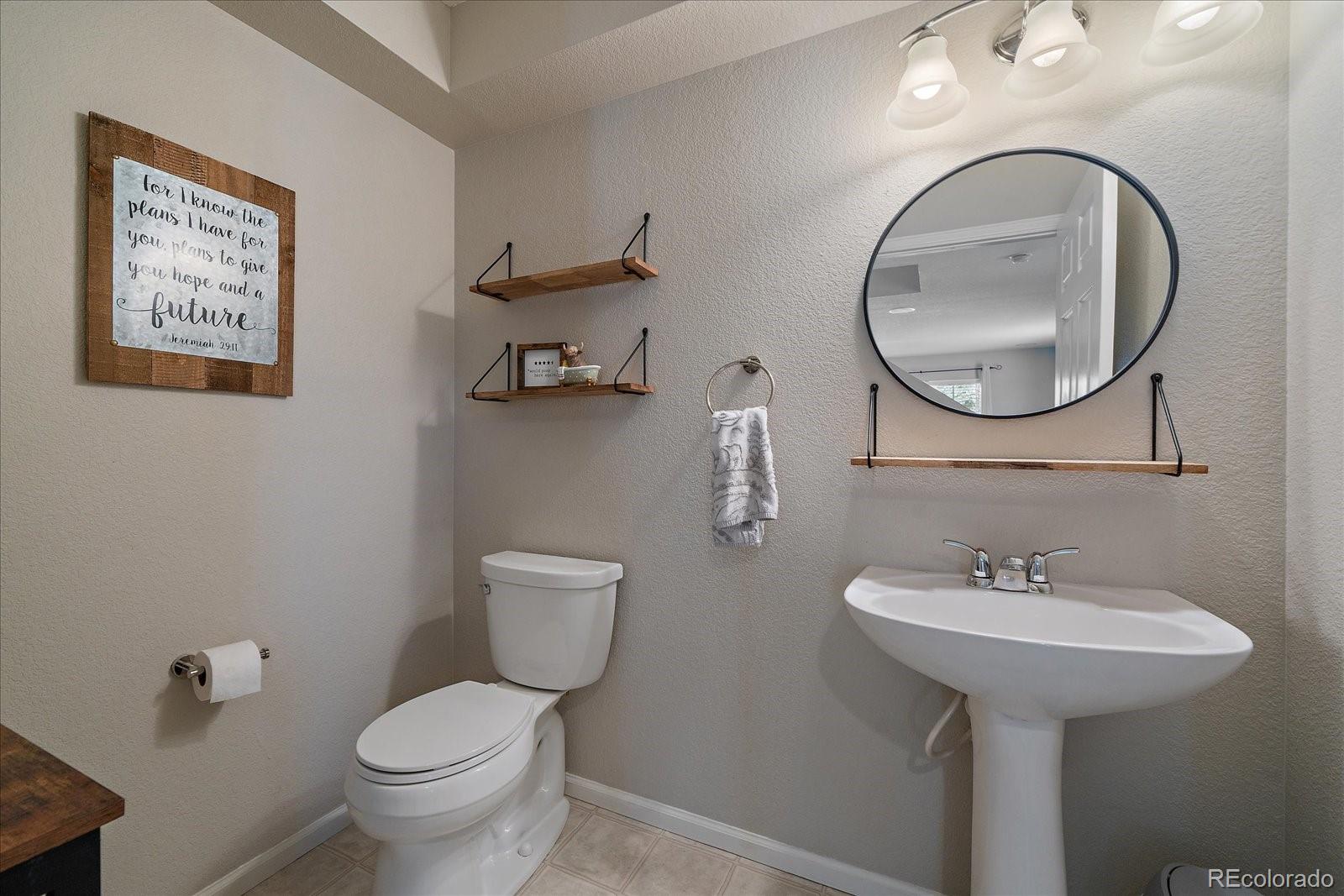 MLS Image #17 for 9800  mayfair street,englewood, Colorado
