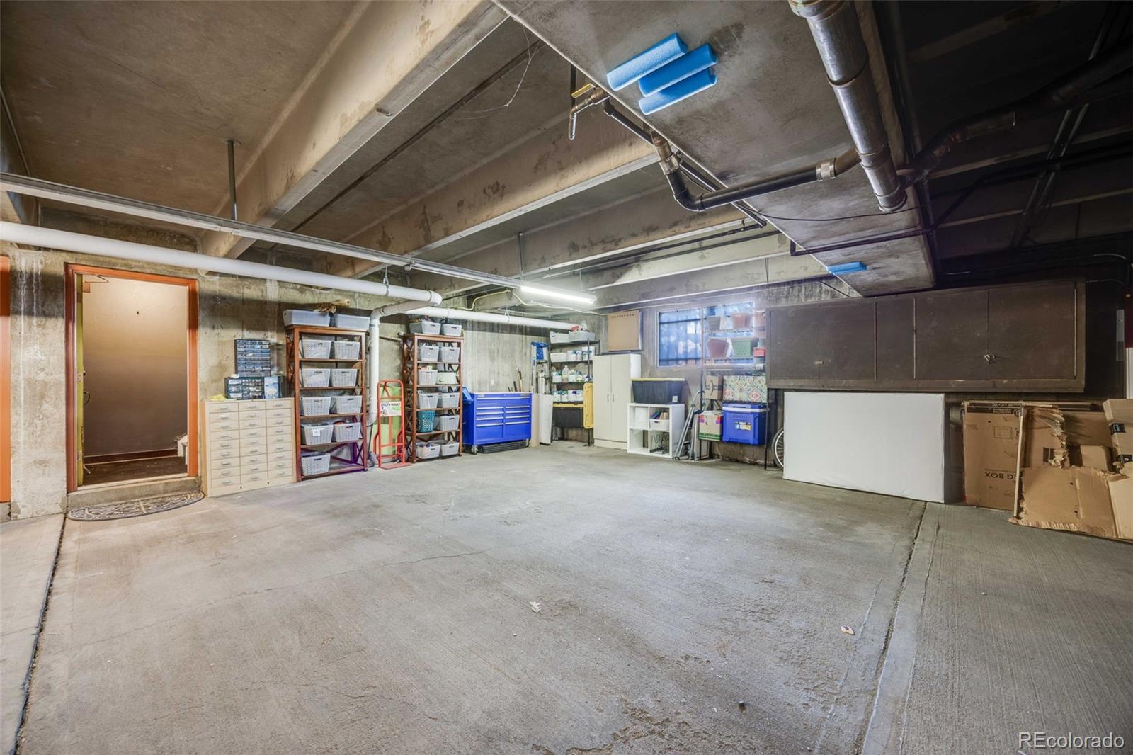 MLS Image #21 for 2917 s locust street,denver, Colorado
