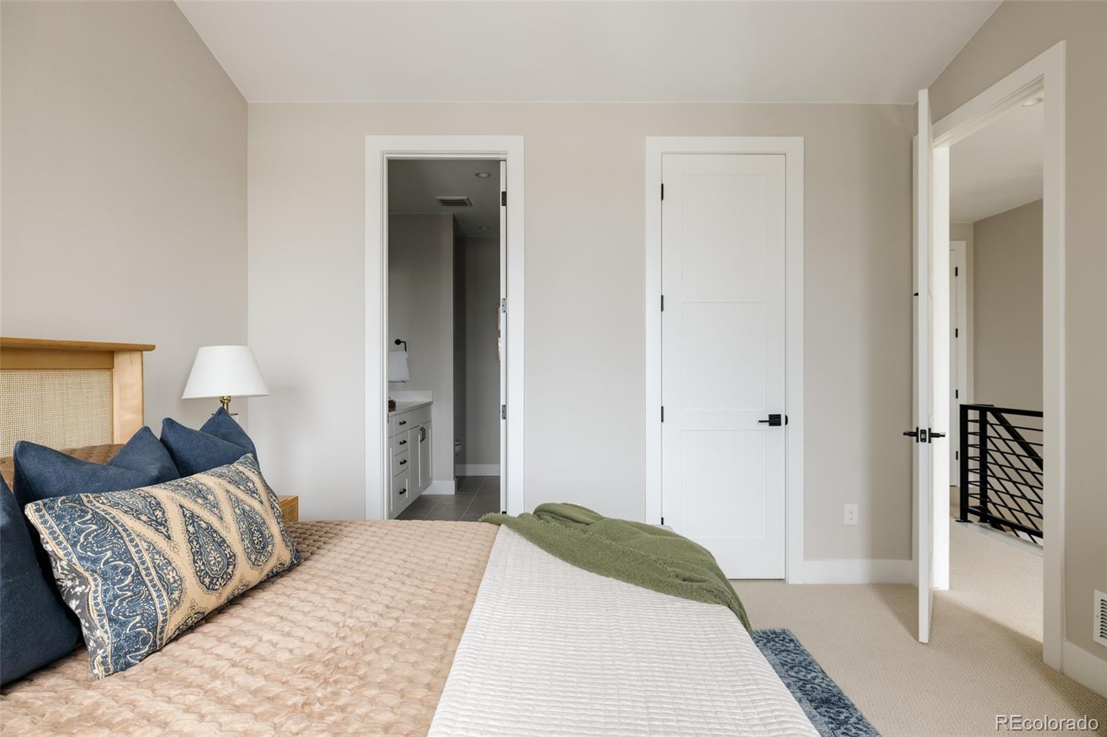 MLS Image #21 for 8280 e 36th avenue,denver, Colorado