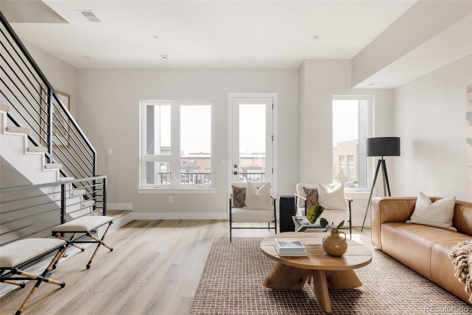 MLS Image #6 for 8280 e 36th avenue,denver, Colorado