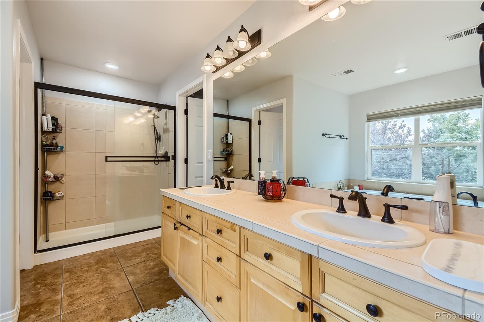 MLS Image #20 for 6598 s telluride street,aurora, Colorado