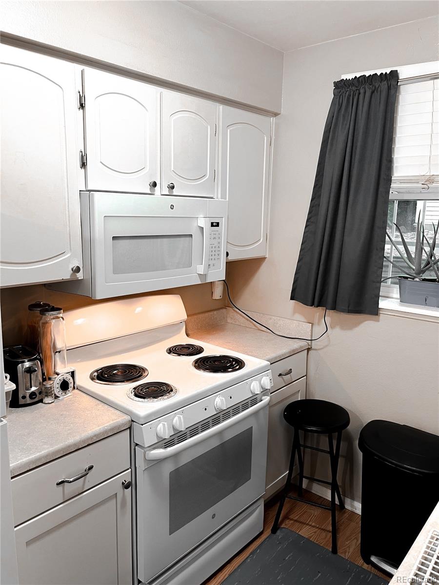 MLS Image #2 for 3626 s granby way,aurora, Colorado