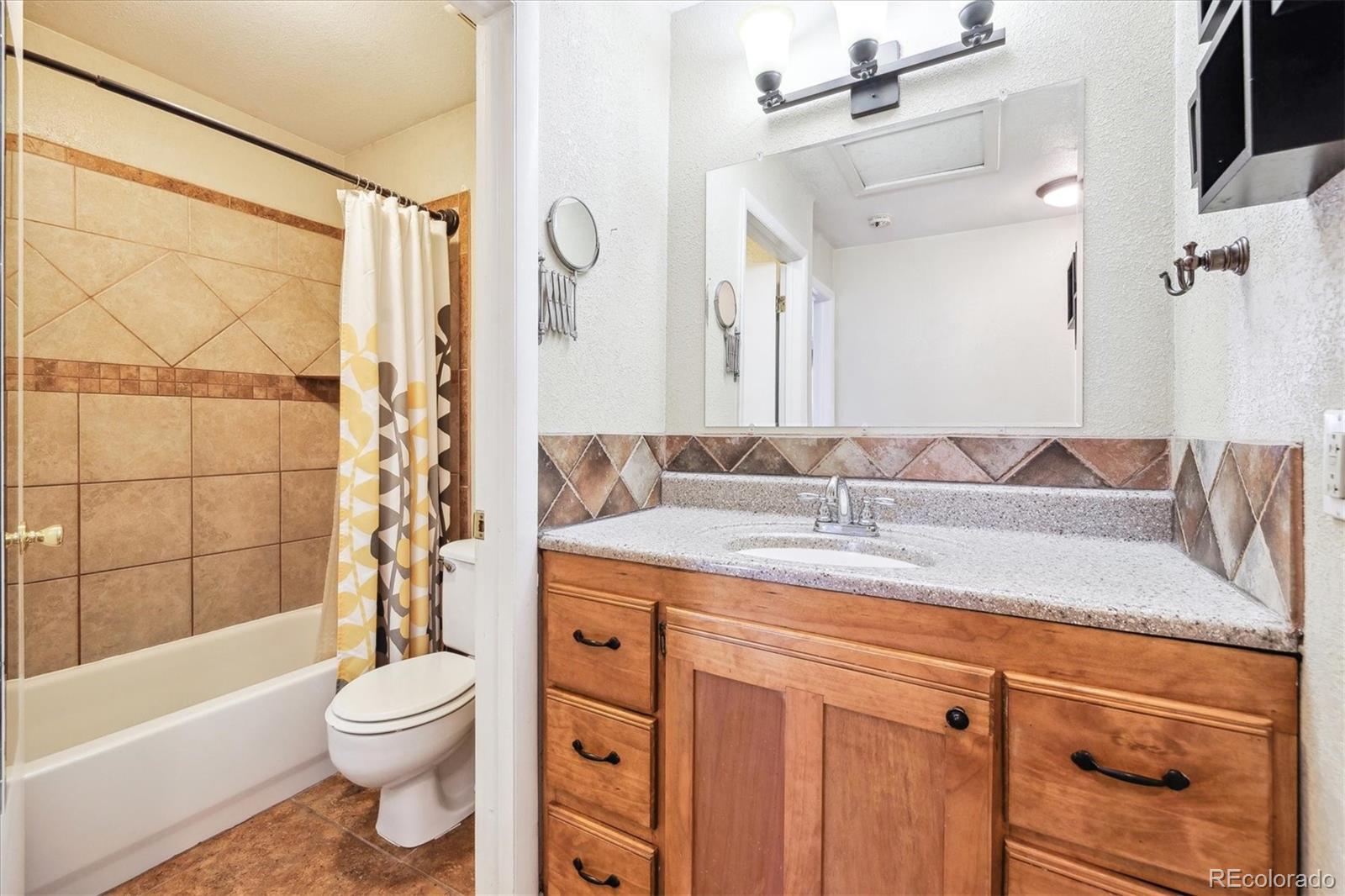 MLS Image #17 for 7984  chase circle,arvada, Colorado