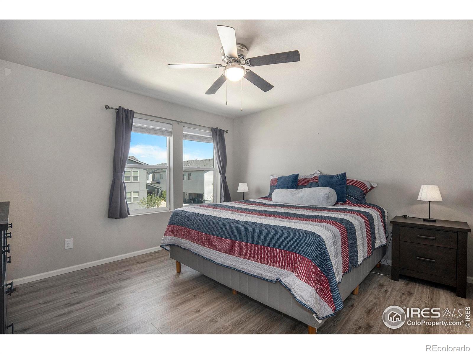 MLS Image #12 for 16058 e elk drive,denver, Colorado