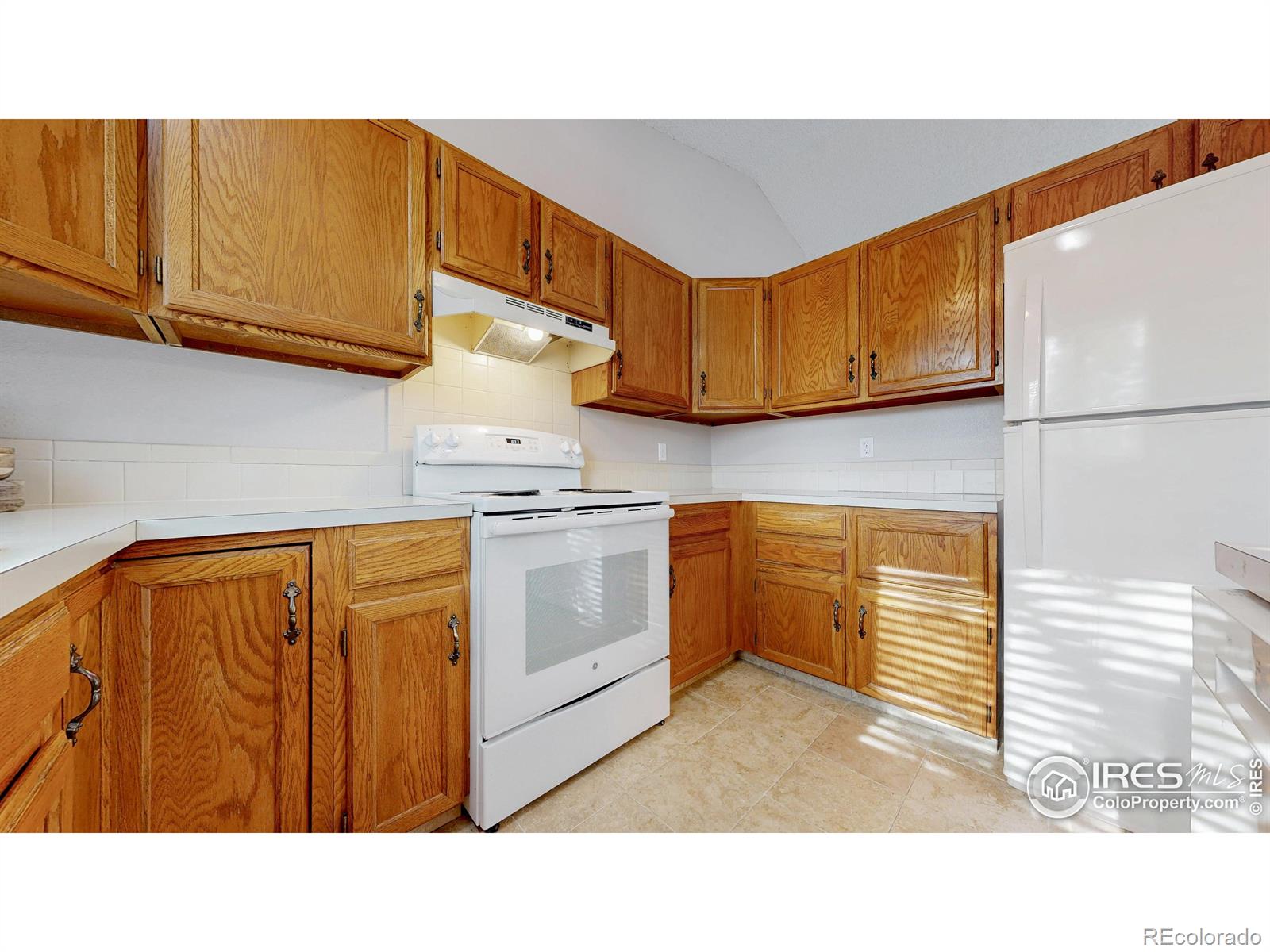MLS Image #10 for 4243  pin oak drive,loveland, Colorado
