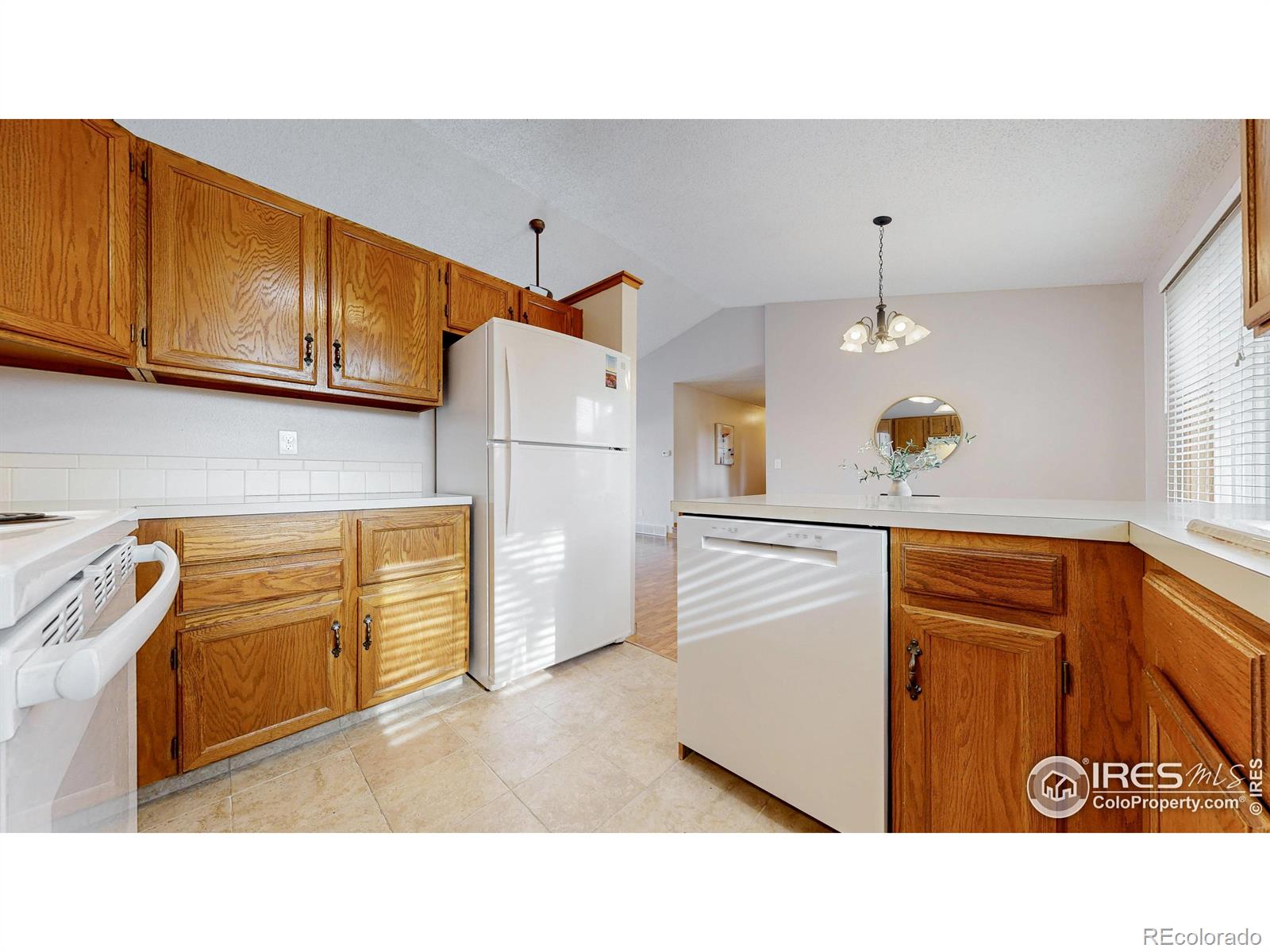 MLS Image #8 for 4243  pin oak drive,loveland, Colorado