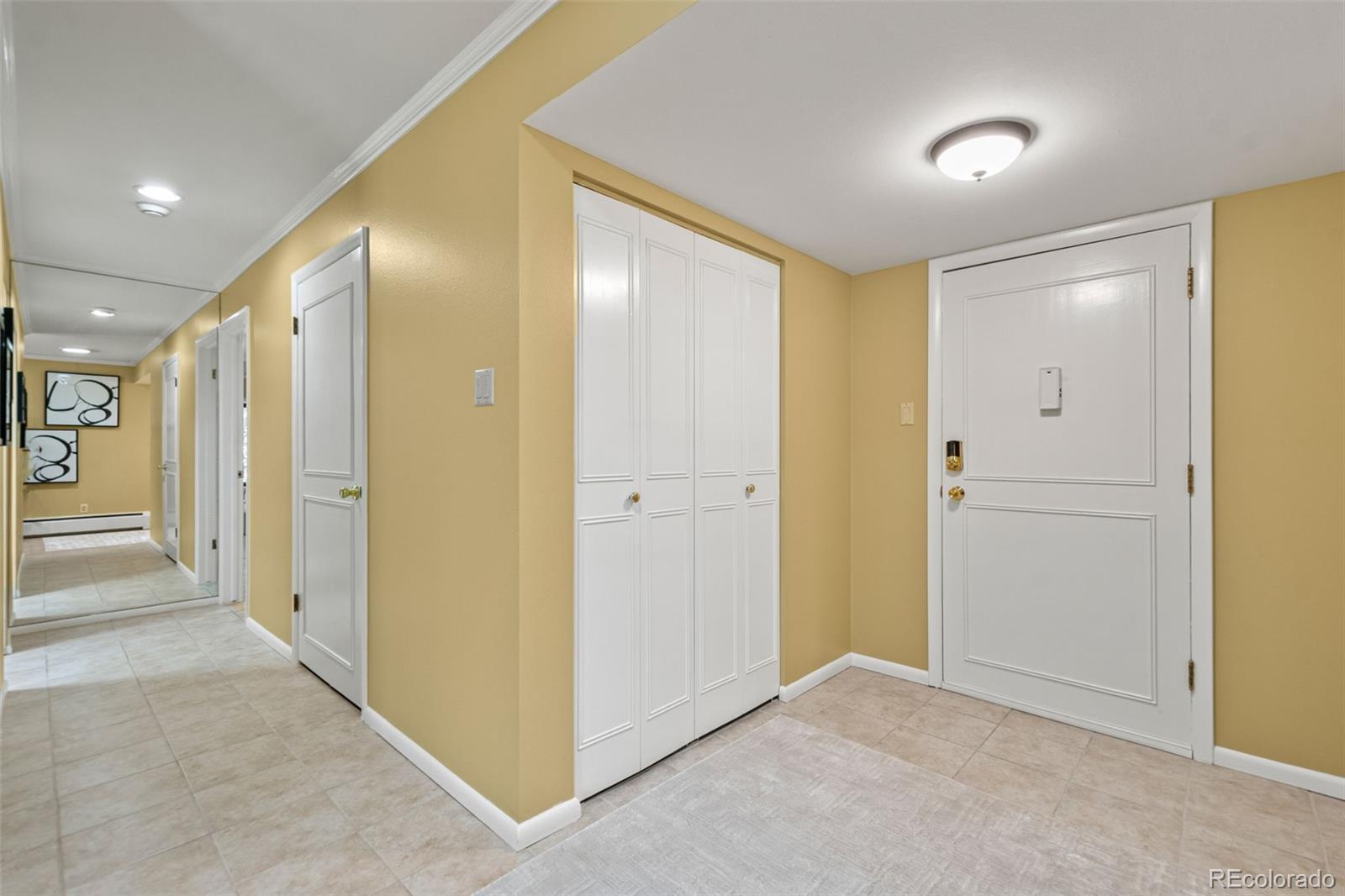 MLS Image #5 for 5751 e ithaca place,denver, Colorado