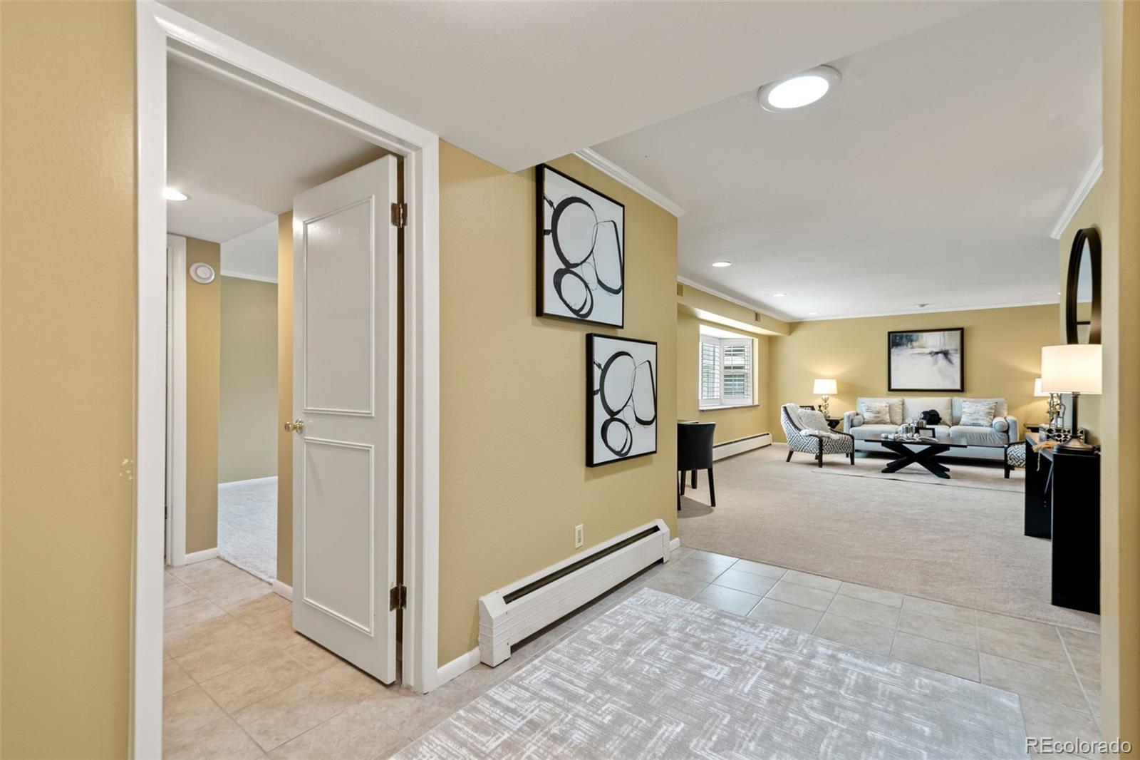 MLS Image #6 for 5751 e ithaca place,denver, Colorado
