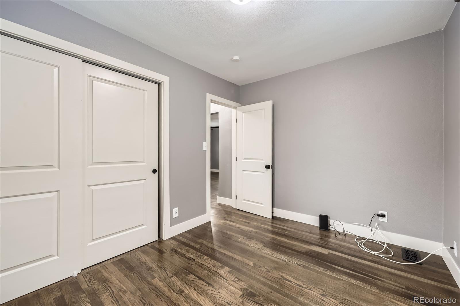 MLS Image #13 for 4425 s lincoln street,englewood, Colorado