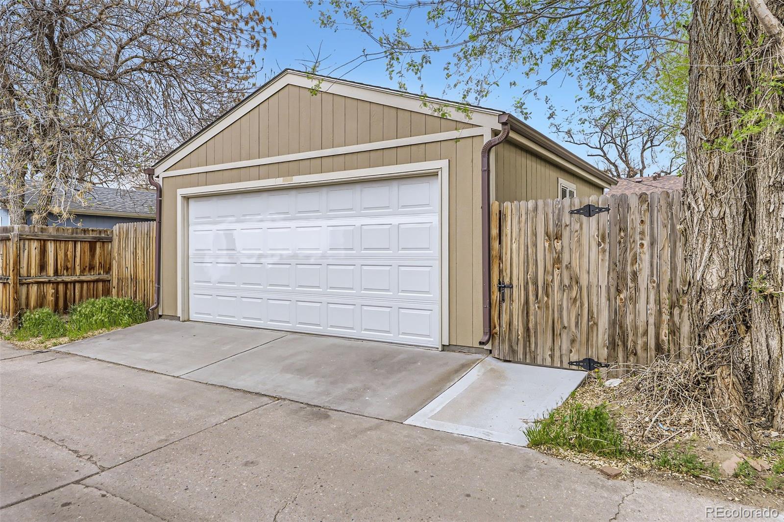 MLS Image #26 for 4425 s lincoln street,englewood, Colorado
