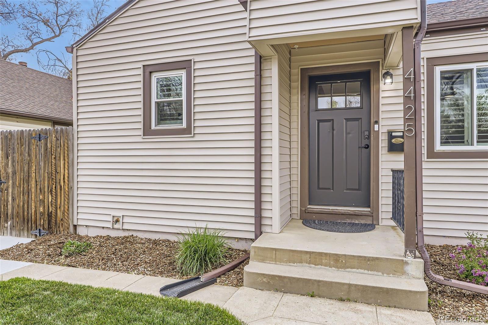MLS Image #3 for 4425 s lincoln street,englewood, Colorado