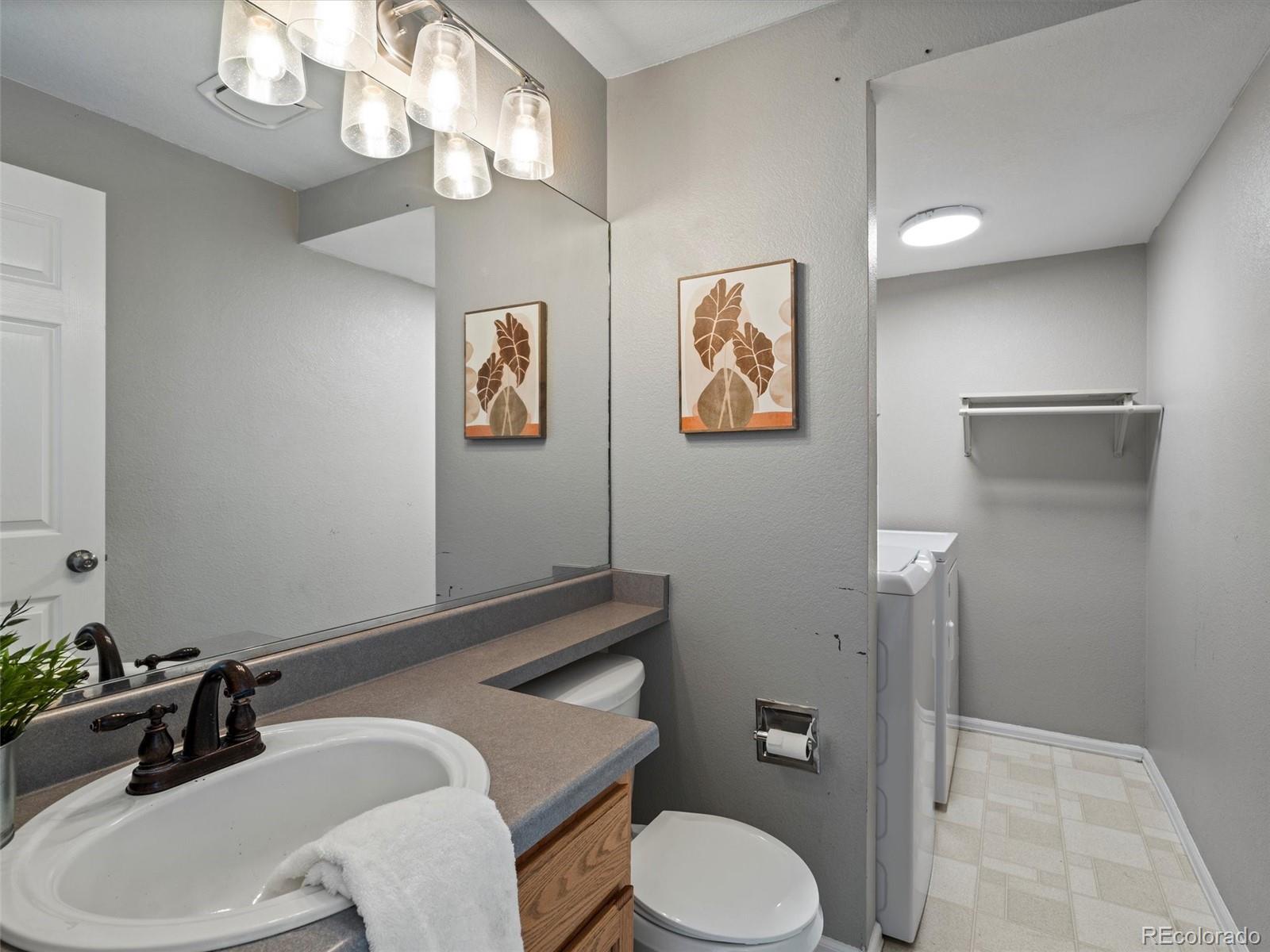MLS Image #23 for 5115 s valdai street,aurora, Colorado